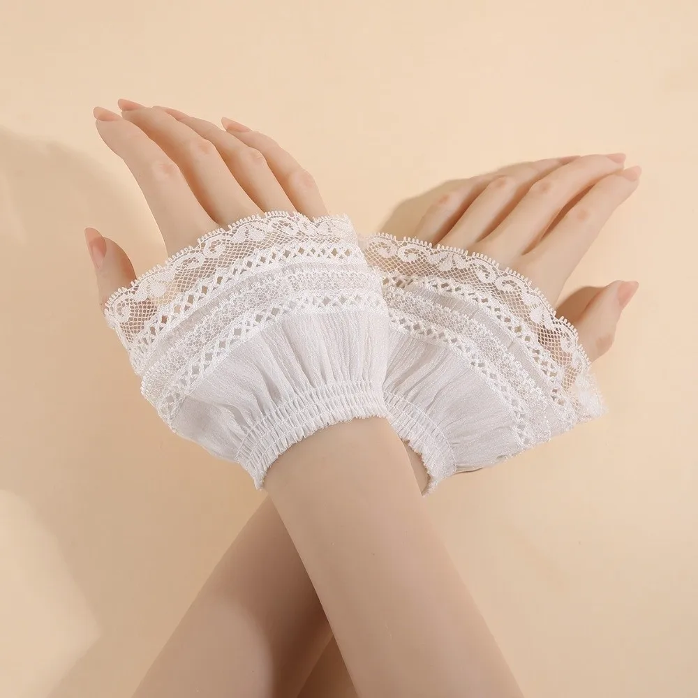 New Multilayer Ruffle Fake Cuff Lace Trim Detachable False Sleeve Cuffs Elastic Sweater Cuffs Women's Clothing Accessories
New Multilayer Ruffle Fake Cuff Lace Trim Detachable False Sleeve Cuffs Elastic Sweater Cuffs Women's Clothing Accessories