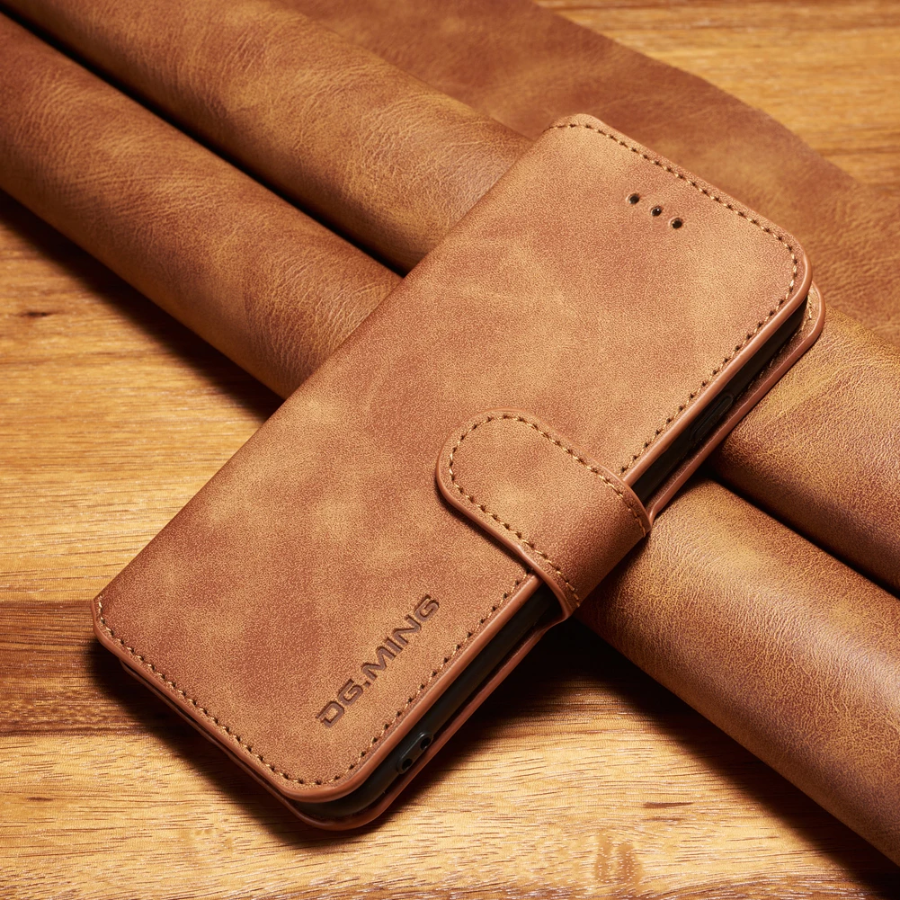 DG.MING Retro Style Wallet Cell Phone Cover for iPhone 7/8/SE (2022)/SE (2020) Leather Stand Case - Brown
DG.MING Retro Style Wallet Cell Phone Cover for iPhone 7/8/SE (2022)/SE (2020) Leather Stand Case - Brown