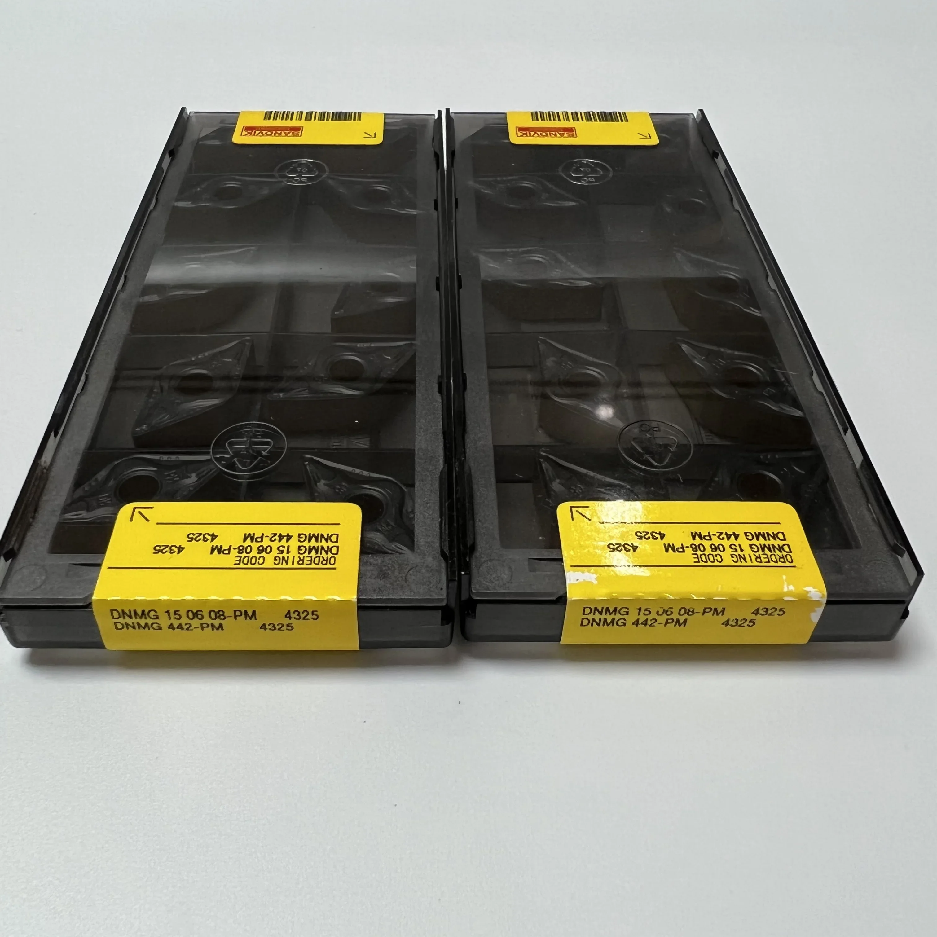 Alloy blade DNMG150608-PM 4325
Alloy blade DNMG150608-PM 4325