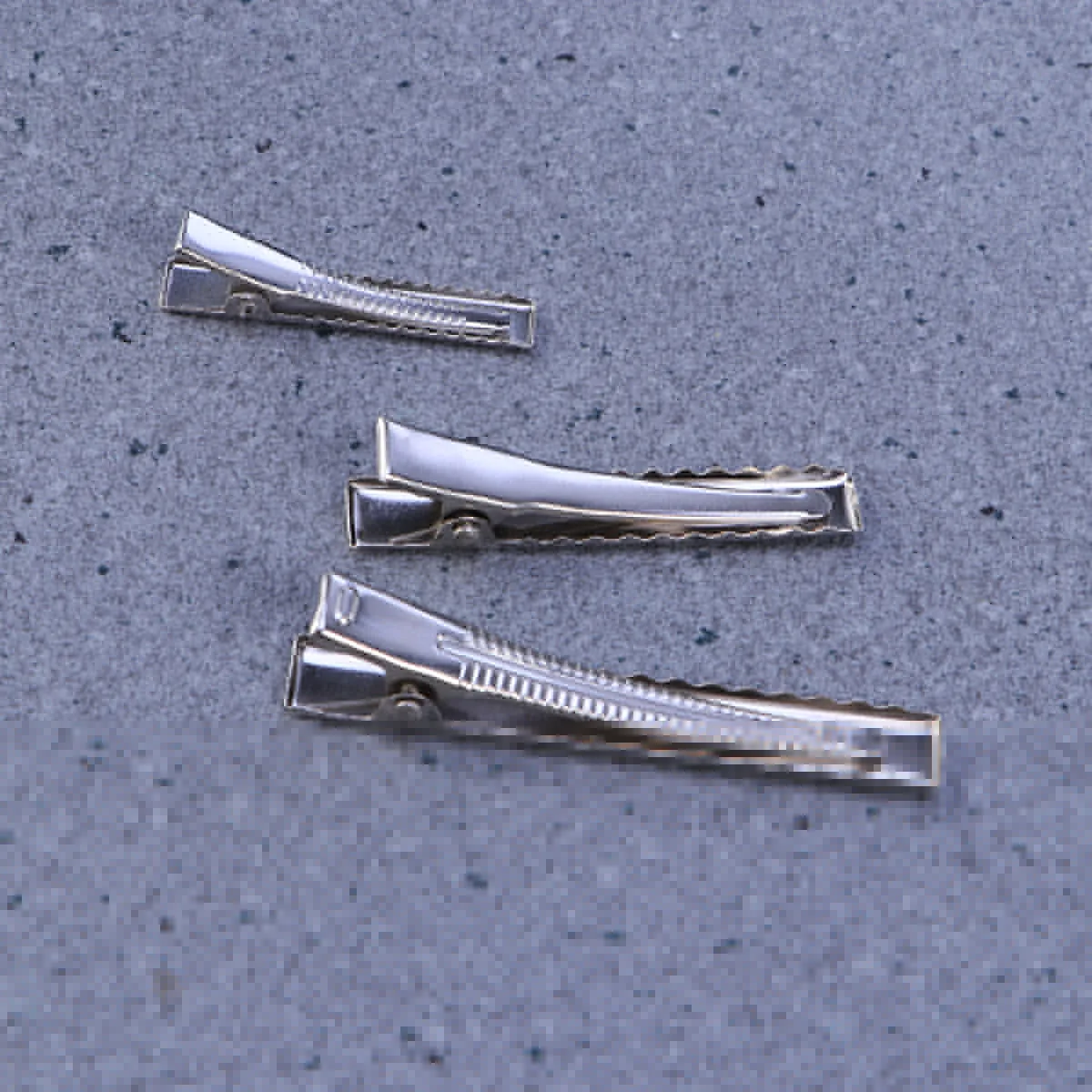 30 Pcs Durable Stainless Steel Alligator Clip Bulk Child Flat DIY Hairpin Bow Accessories Hair Care Styling Hair Clips
30 Pcs Durable Stainless Steel Alligator Clip Bulk Child Flat DIY Hairpin Bow Accessories Hair Care Styling Hair Clips