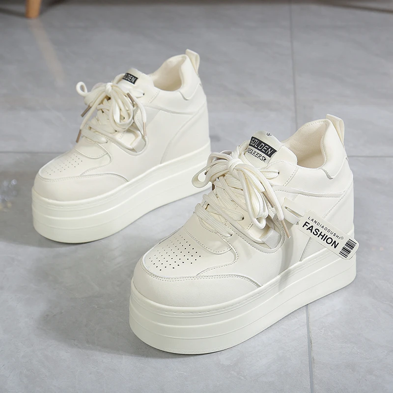 Платформа 2023, весенне-осенние новые повседневные туфли для доски внутри, туфли с перекрещенной подошвой
Платформа 2023, весенне-осенние новые повседневные туфли для доски внутри, туфли с перекрещенной подошвой