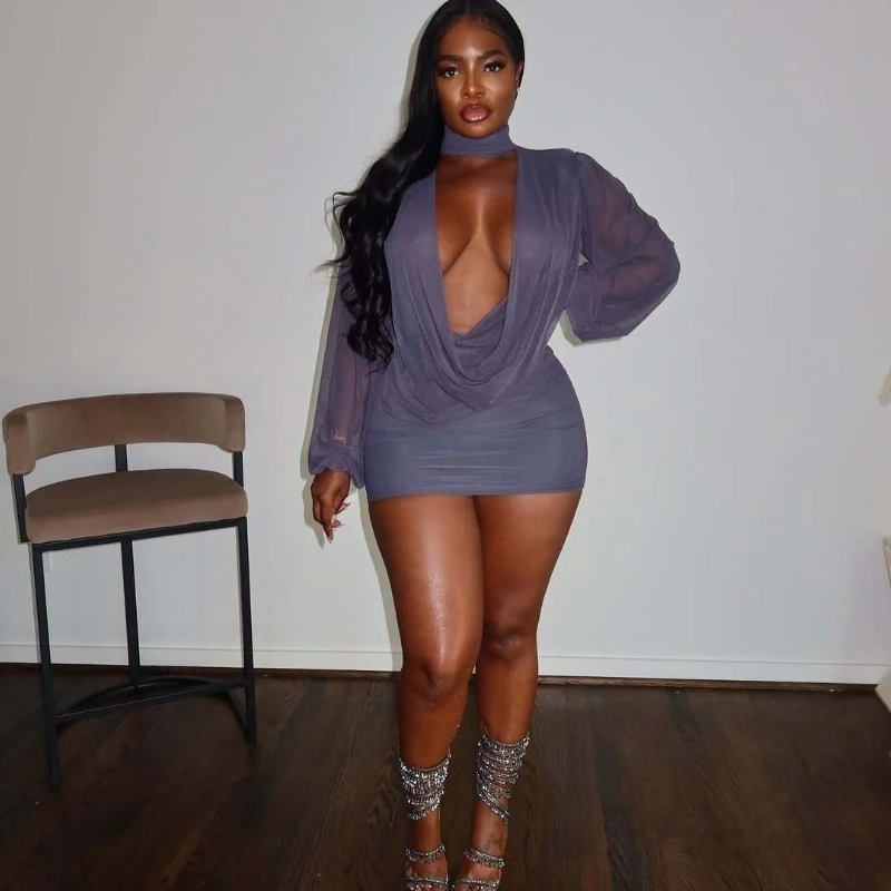 Women Mesh Bodycon Mini Dress Long Sleeve High Neck Draped Deep‑V Nightclub Party Outfit Sexy Sheer Tight Short Clubwear Dresses
Women Mesh Bodycon Mini Dress Long Sleeve High Neck Draped Deep‑V Nightclub Party Outfit Sexy Sheer Tight Short Clubwear Dresses
