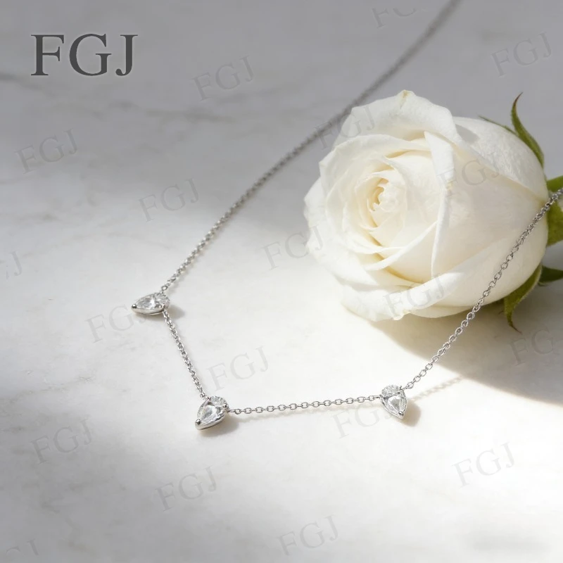 Подвеска из муассанита на заказ с 3 грушевидными камнями VVS1 D, цвет, стерлинговое серебро 925 пробы, сверкающее минималистичное вечерние ожерелье, ювелирные изделия, подарки
Подвеска из муассанита на заказ с 3 грушевидными камнями VVS1 D, цвет, стерлинговое серебро 925 пробы, сверкающее минималистичное вечерние ожерелье, ювелирные изделия, подарки