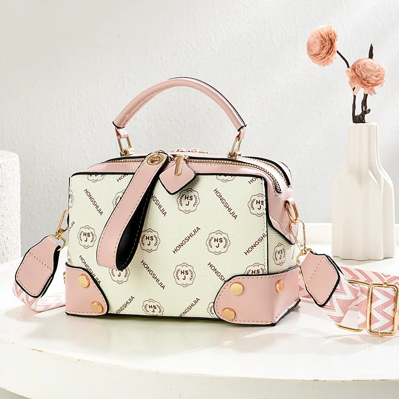 Brand Print Leather Top-handle Bags Female Handbags Women Shoulder Crossbody Tote Messanger Bag Women's Boston Pillow Bag
Brand Print Leather Top-handle Bags Female Handbags Women Shoulder Crossbody Tote Messanger Bag Women's Boston Pillow Bag