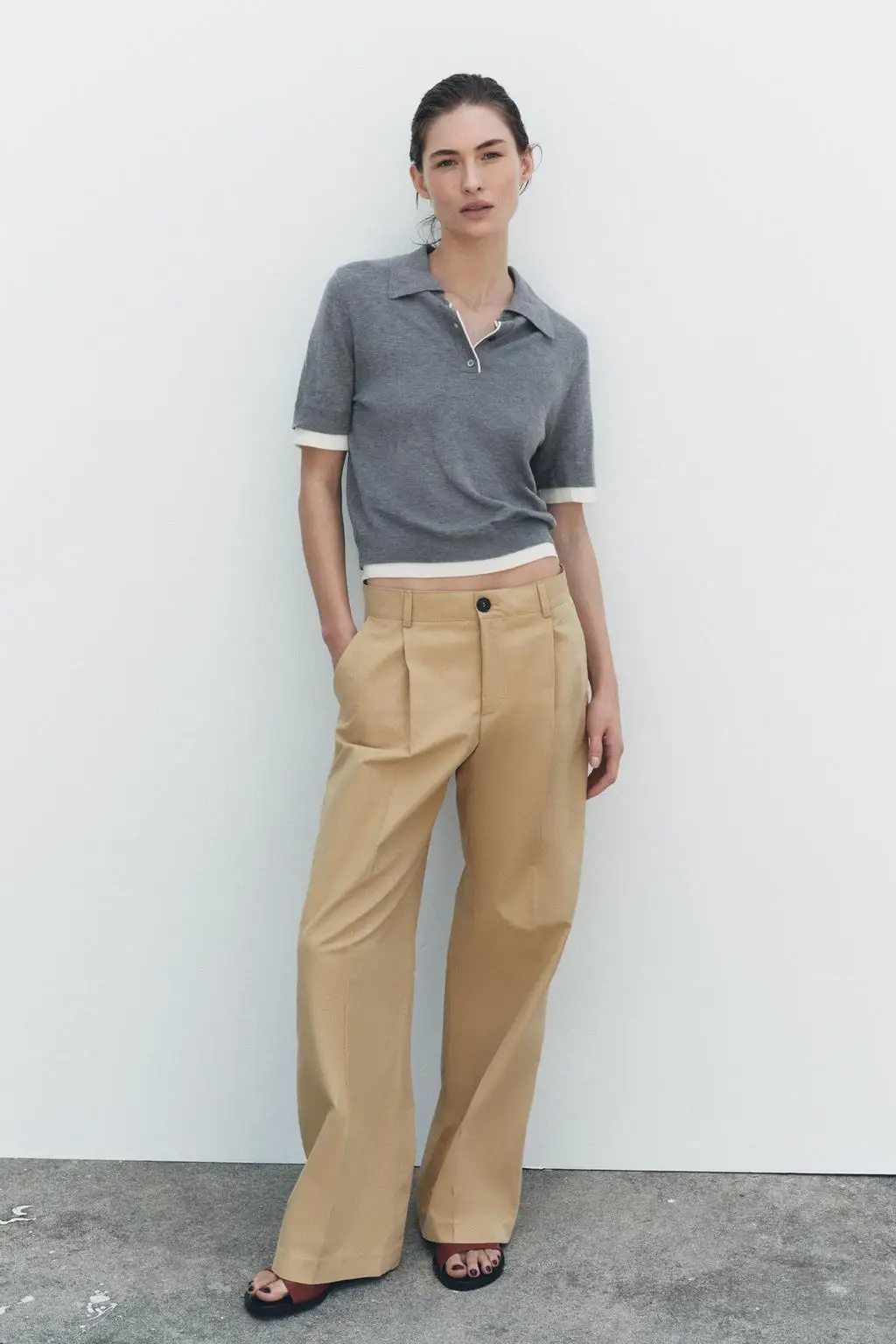 YY66550 25 Spring New Women's Slim Fit Knitted Color Contrast Splicing POLO Shirt Neck Short Sleeve Casual Short Top 3581004
YY66550 25 Spring New Women's Slim Fit Knitted Color Contrast Splicing POLO Shirt Neck Short Sleeve Casual Short Top 3581004