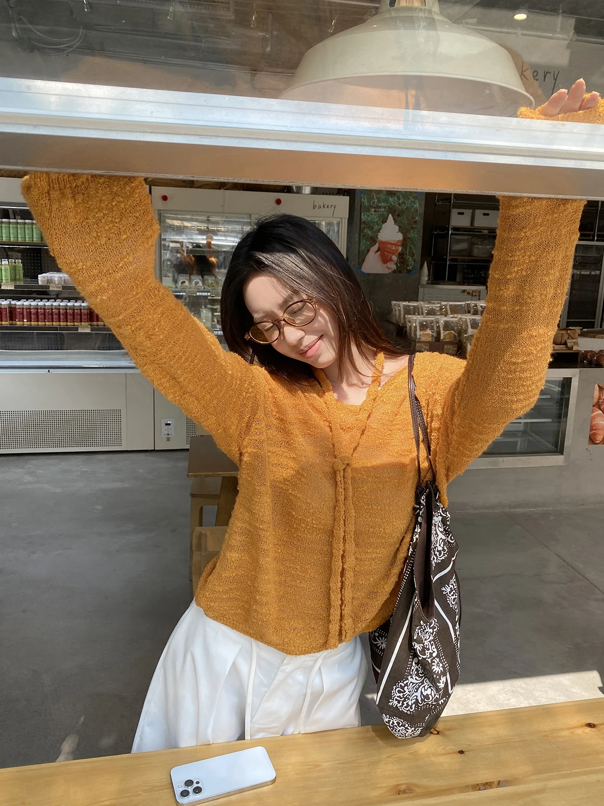 FEELROOM Thin Knitted Cover up Shirt Long Sleeve Loose Fit Overhead Top Breathable Cleanfit Style Women's Spring Fashion
FEELROOM Thin Knitted Cover up Shirt Long Sleeve Loose Fit Overhead Top Breathable Cleanfit Style Women's Spring Fashion