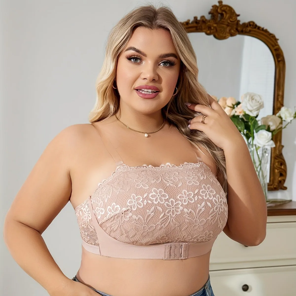 Sexy Lace Strapless Front-Closure Push-Up Bra Underwear Wire-Free Transparent Strap Camisole Seamless Full Coverage Brassiere
Sexy Lace Strapless Front-Closure Push-Up Bra Underwear Wire-Free Transparent Strap Camisole Seamless Full Coverage Brassiere