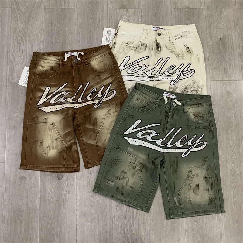 VALLEY Hot Drill Ripped Jean Shorts Men Women 1:1 High-quality American Streetwear Vale Denim Pants
VALLEY Hot Drill Ripped Jean Shorts Men Women 1:1 High-quality American Streetwear Vale Denim Pants