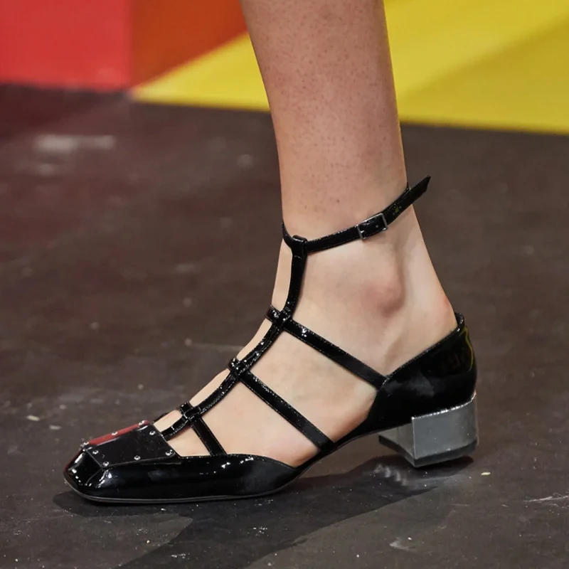 2022 New Sexy Pumps Square Toe Women Pumps Fashion Shoes Woman Buckle Strap PU Metal Decor High Heels Women Shoes
2022 New Sexy Pumps Square Toe Women Pumps Fashion Shoes Woman Buckle Strap PU Metal Decor High Heels Women Shoes