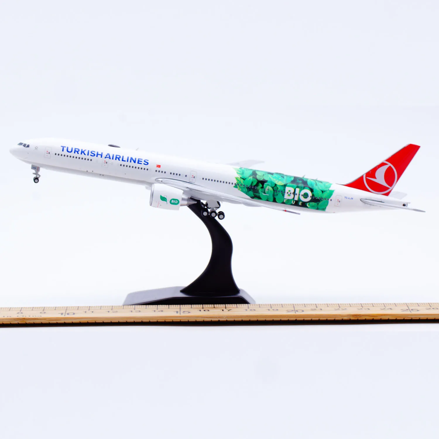 XX40461 Alloy Collectible Plane Gift JC Wings 1:400 Turkish Airlines Boeing B777-300ER Diecast Aircraft Jet Model TC-LJH
XX40461 Alloy Collectible Plane Gift JC Wings 1:400 Turkish Airlines Boeing B777-300ER Diecast Aircraft Jet Model TC-LJH