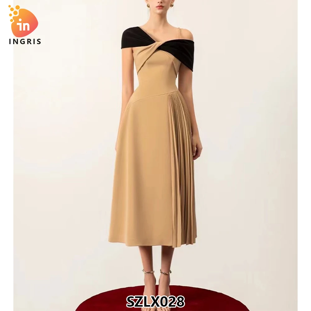 New Fashion Women Oblique Elegant Long Shoulder Knitted Pleated Dress Summer Womens Casual Dresses-SZLX028
New Fashion Women Oblique Elegant Long Shoulder Knitted Pleated Dress Summer Womens Casual Dresses-SZLX028