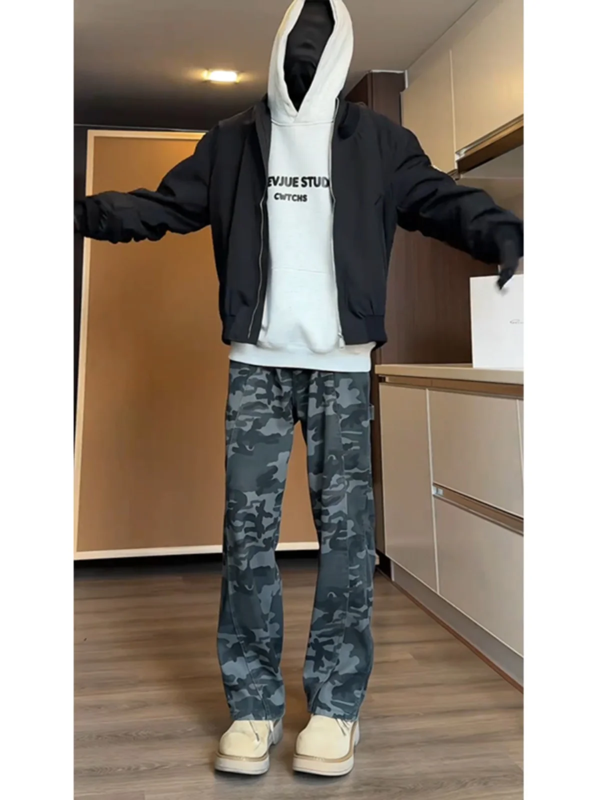American Retro Camouflage Work Pants Men's CleanFit Logging High Waist Straight Leg Jeans Trendy And Handsome Long Trousers
American Retro Camouflage Work Pants Men's CleanFit Logging High Waist Straight Leg Jeans Trendy And Handsome Long Trousers