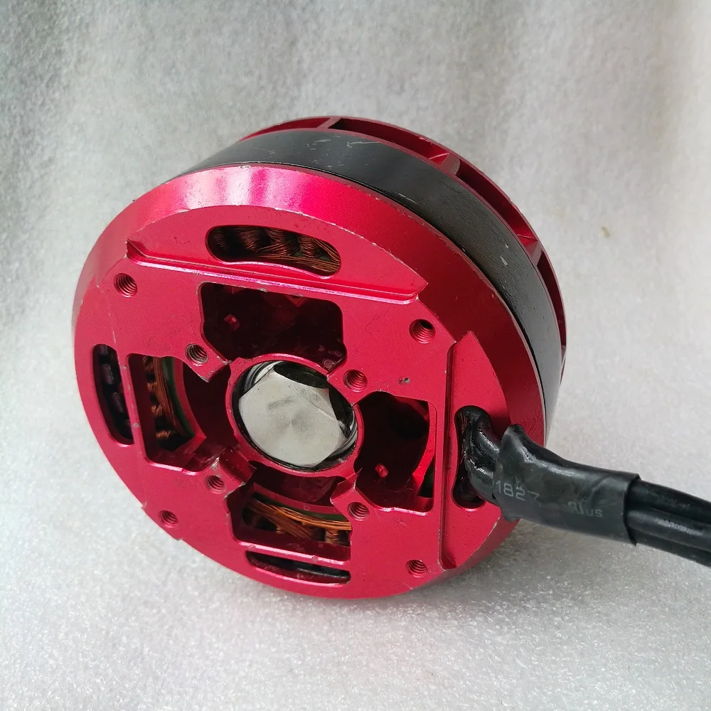 9242 Agricultural Plant Protection Drone Brushless Motor Multi-Axis UAV Engine Thick Line Waterproof Airplane for Precision Farm
9242 Agricultural Plant Protection Drone Brushless Motor Multi-Axis UAV Engine Thick Line Waterproof Airplane for Precision Farm