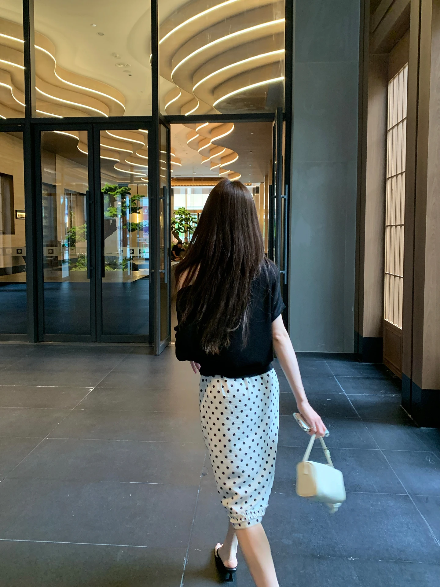 Modern Moment Retro Polka Dot Half Skirt Women Slim Elastic Waist Loose Straight Midi Skirt H
Modern Moment Retro Polka Dot Half Skirt Women Slim Elastic Waist Loose Straight Midi Skirt H