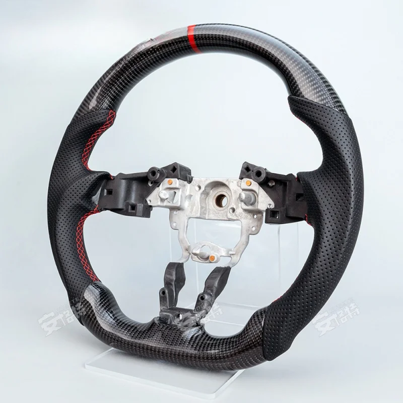 Для Mazda MX-5 ND/Miata (2016-2024) Спортивный руль из настоящего карбона, матовый черный, с плоским дном (запасная и модернизированная деталь)
Для Mazda MX-5 ND/Miata (2016-2024) Спортивный руль из настоящего карбона, матовый черный, с плоским дном (запасная и модернизированная деталь)