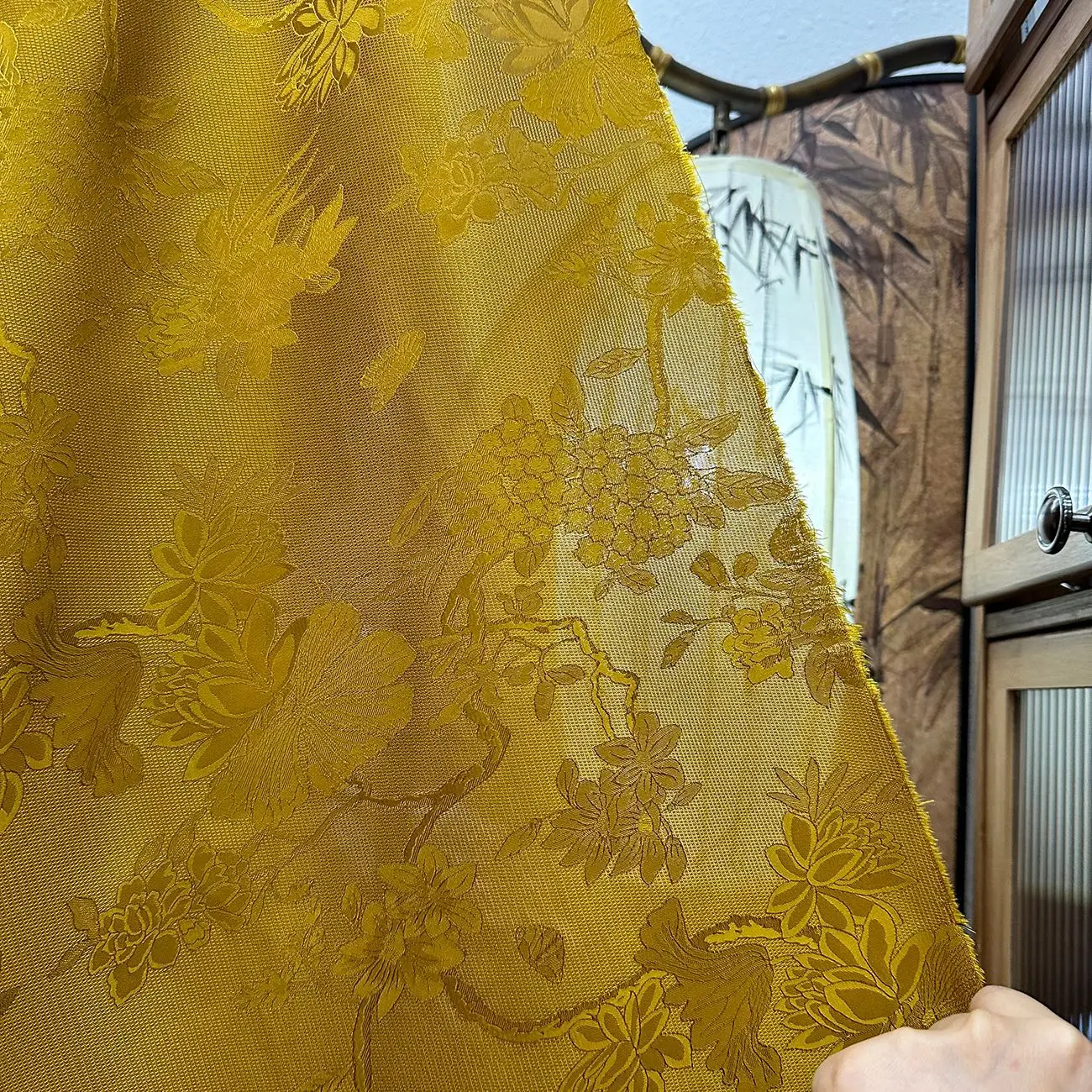 Spring and Summer New All-Human Transparent Flower Jacquard Fabric Chinese Hollow Shirt Cheongsam
Spring and Summer New All-Human Transparent Flower Jacquard Fabric Chinese Hollow Shirt Cheongsam