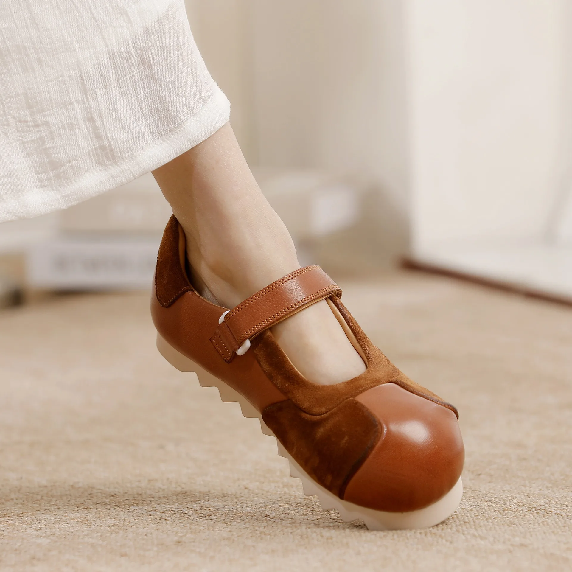 Birkuir Round Toe Mary Jane Shoes Women Hook Loop Spring Genuine Leather Mixed Colors Luxury Genuine Leather Elegant Flats Shoes
Birkuir Round Toe Mary Jane Shoes Women Hook Loop Spring Genuine Leather Mixed Colors Luxury Genuine Leather Elegant Flats Shoes