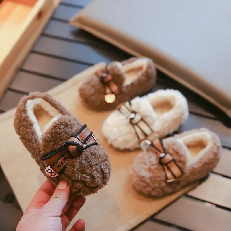Autumn Winter Girls Plush Shoes Children Cotton Kids Children Plush Warm Bow Letter Thickened Soft Soled Princess Beanie Shoes
Autumn Winter Girls Plush Shoes Children Cotton Kids Children Plush Warm Bow Letter Thickened Soft Soled Princess Beanie Shoes