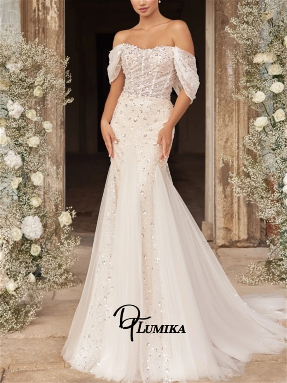 DTLumika Crystals Mermaid Long Bride Dresses Off the Shoulder Sleeves Customized Women's Wedding Dress Button Bridal Gown
DTLumika Crystals Mermaid Long Bride Dresses Off the Shoulder Sleeves Customized Women's Wedding Dress Button Bridal Gown