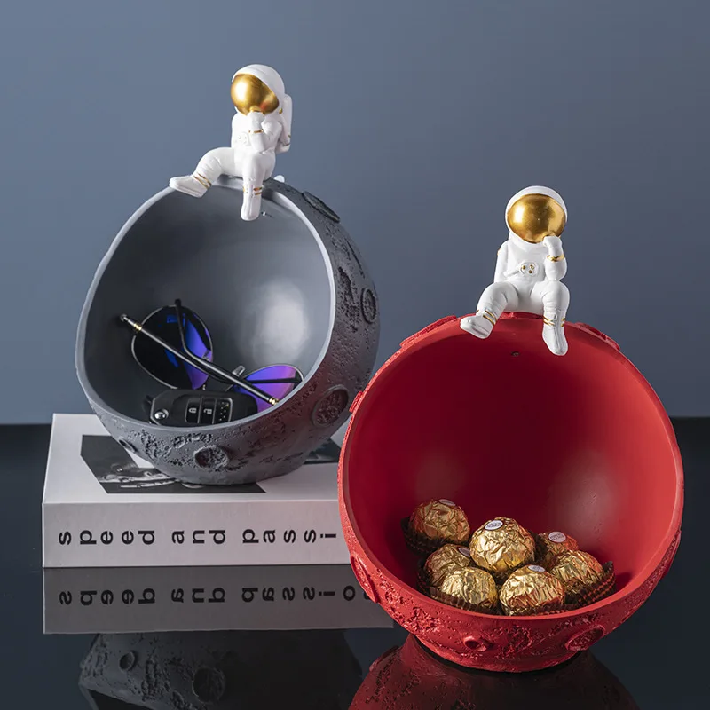 Resin Astronaut Figurine Moon Model Sculpture with Storage Box Home Office Dining Table Decoration Living Room Decor
Resin Astronaut Figurine Moon Model Sculpture with Storage Box Home Office Dining Table Decoration Living Room Decor