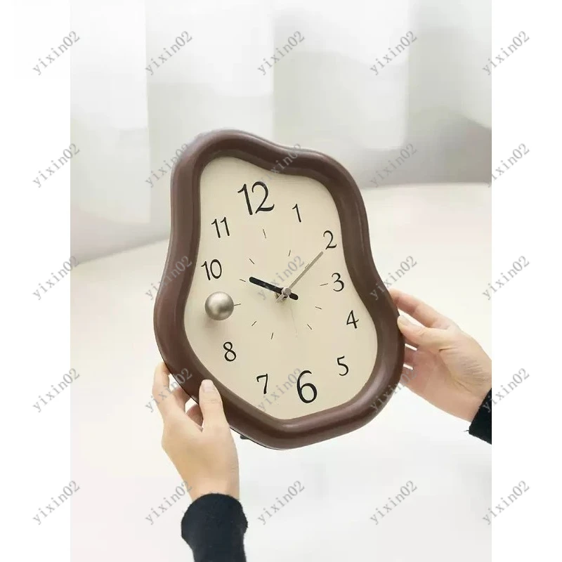 Настольный декор, украшение для ТВ-тумбы, креативные настольные часы для прихожей, элитный декор для винного шкафа
Настольный декор, украшение для ТВ-тумбы, креативные настольные часы для прихожей, элитный декор для винного шкафа