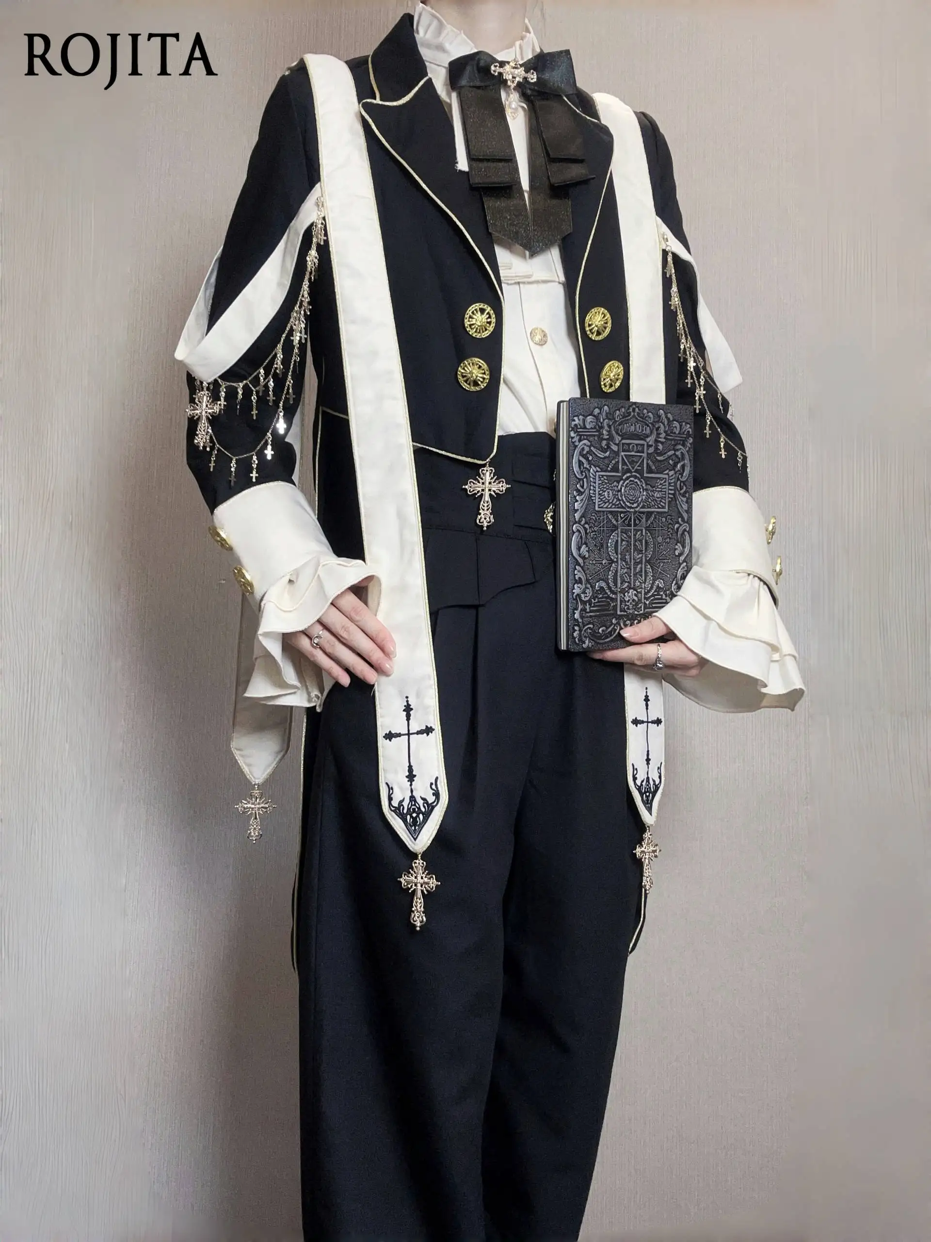 Молитва, оригинальный фрак Лолиты, белая рубашка с длинными рукавами, черные брюки, модный повседневный наряд, костюм принца, весна-осень
Молитва, оригинальный фрак Лолиты, белая рубашка с длинными рукавами, черные брюки, модный повседневный наряд, костюм принца, весна-осень