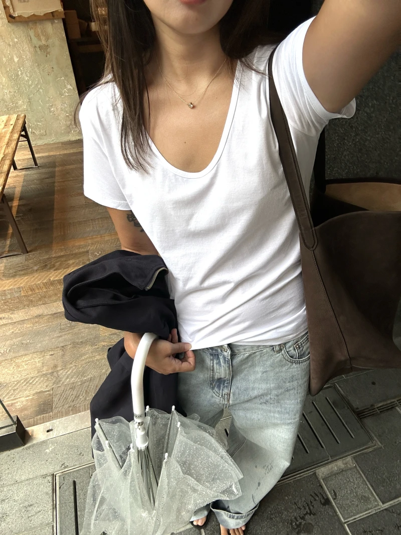 Women's Cotton T-irt ort Sve U-Ne Loose Fit Soft Thin Base Layer Top White Basic Sle Commute Faion Summer Wear
Women's Cotton T-irt ort Sve U-Ne Loose Fit Soft Thin Base Layer Top White Basic Sle Commute Faion Summer Wear