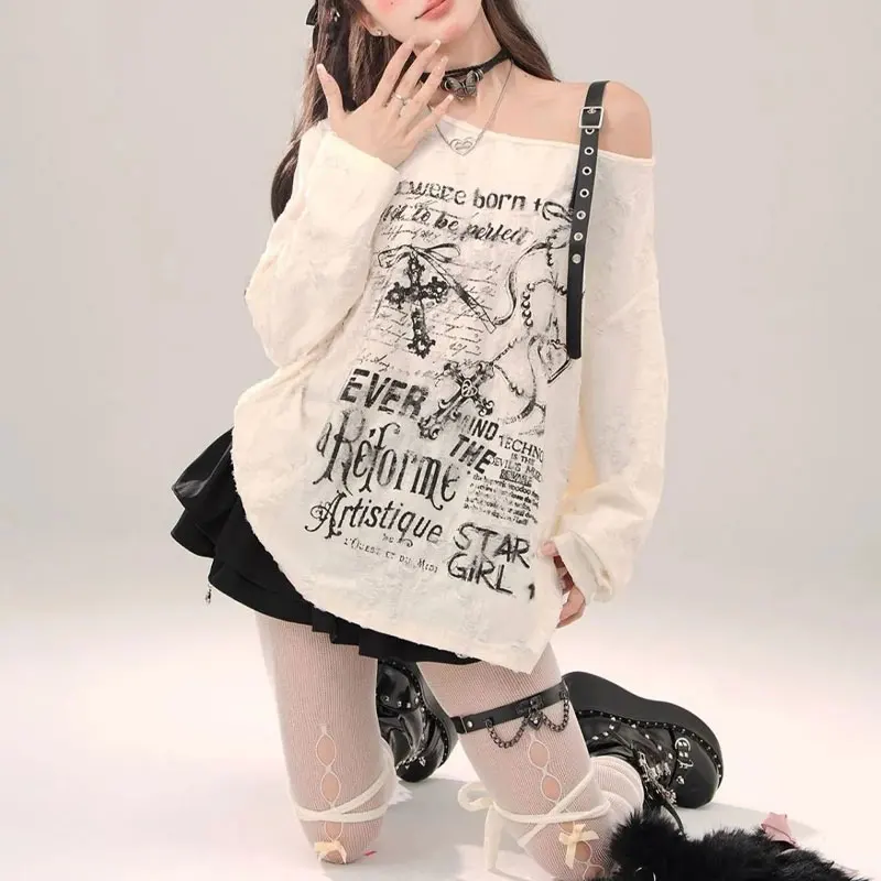 Stylish American Retro Printed Pullovers Spring Autumn Long Sleeve Female Clothing Off Shoulder Casual Hole Loose Basic T-shirts
Stylish American Retro Printed Pullovers Spring Autumn Long Sleeve Female Clothing Off Shoulder Casual Hole Loose Basic T-shirts