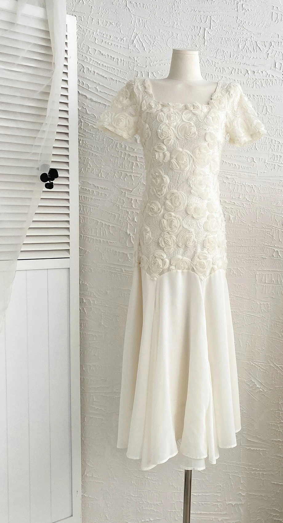 2026 Spring/Summer New Commuter Lace Short Sleeve Long Style Gentle Dress
2026 Spring/Summer New Commuter Lace Short Sleeve Long Style Gentle Dress