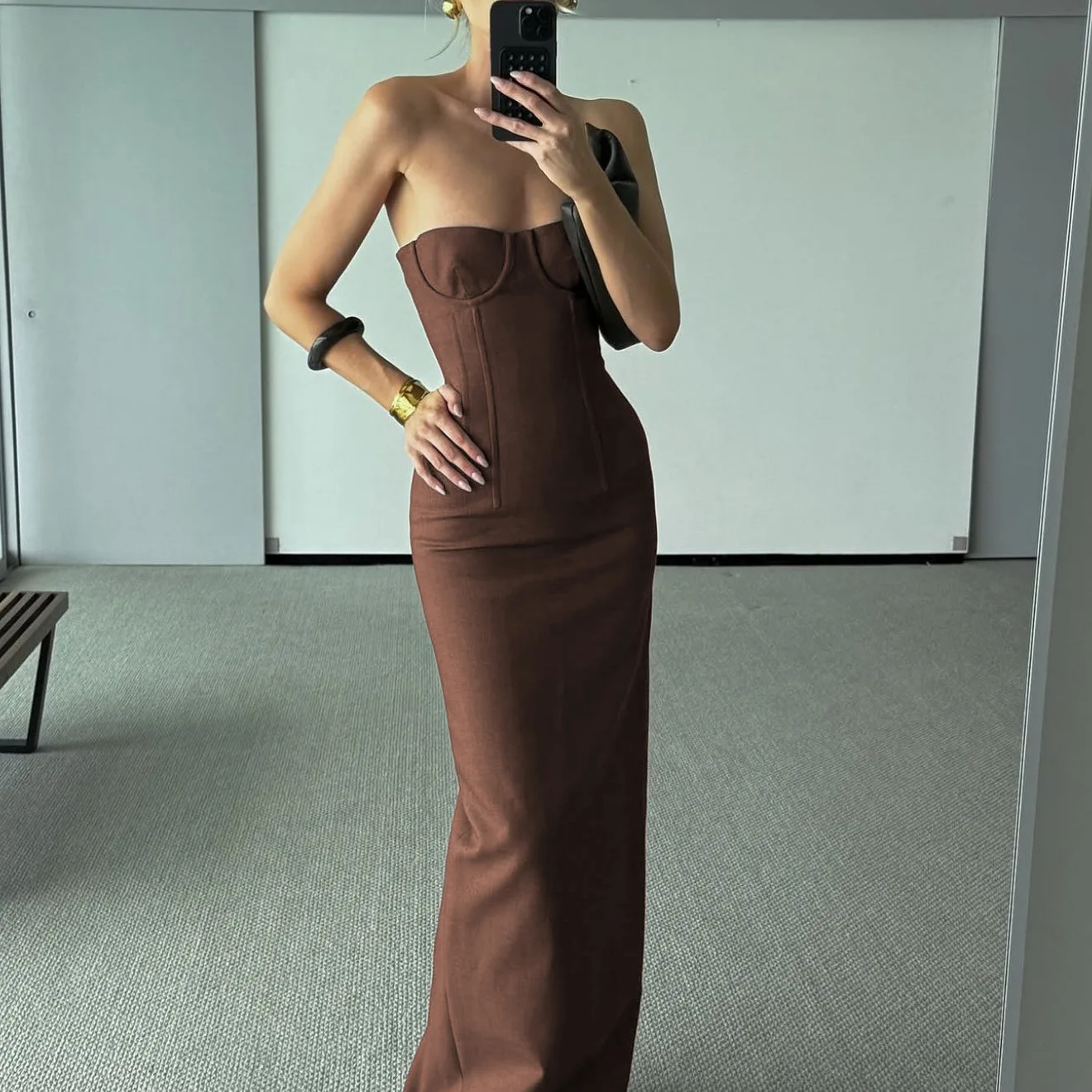 Elegant Long Strapless Gown with Backless Slit And Belted Waist Slimming Women's Dress for Wedding Party KTV Performance
Elegant Long Strapless Gown with Backless Slit And Belted Waist Slimming Women's Dress for Wedding Party KTV Performance