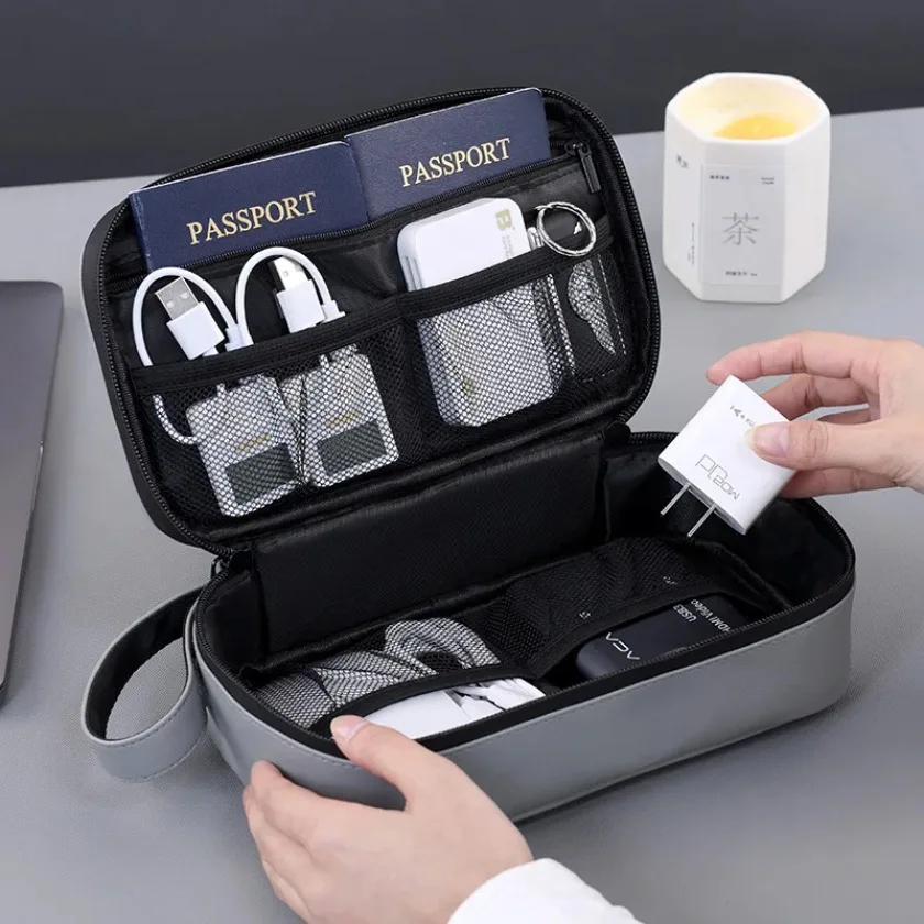 Сумка для хранения цифровых аксессуаров, большая емкость, несколько отделений для кабелей, зарядное устройство, дорожный электронный органайзер, чехол
Сумка для хранения цифровых аксессуаров, большая емкость, несколько отделений для кабелей, зарядное устройство, дорожный электронный органайзер, чехол