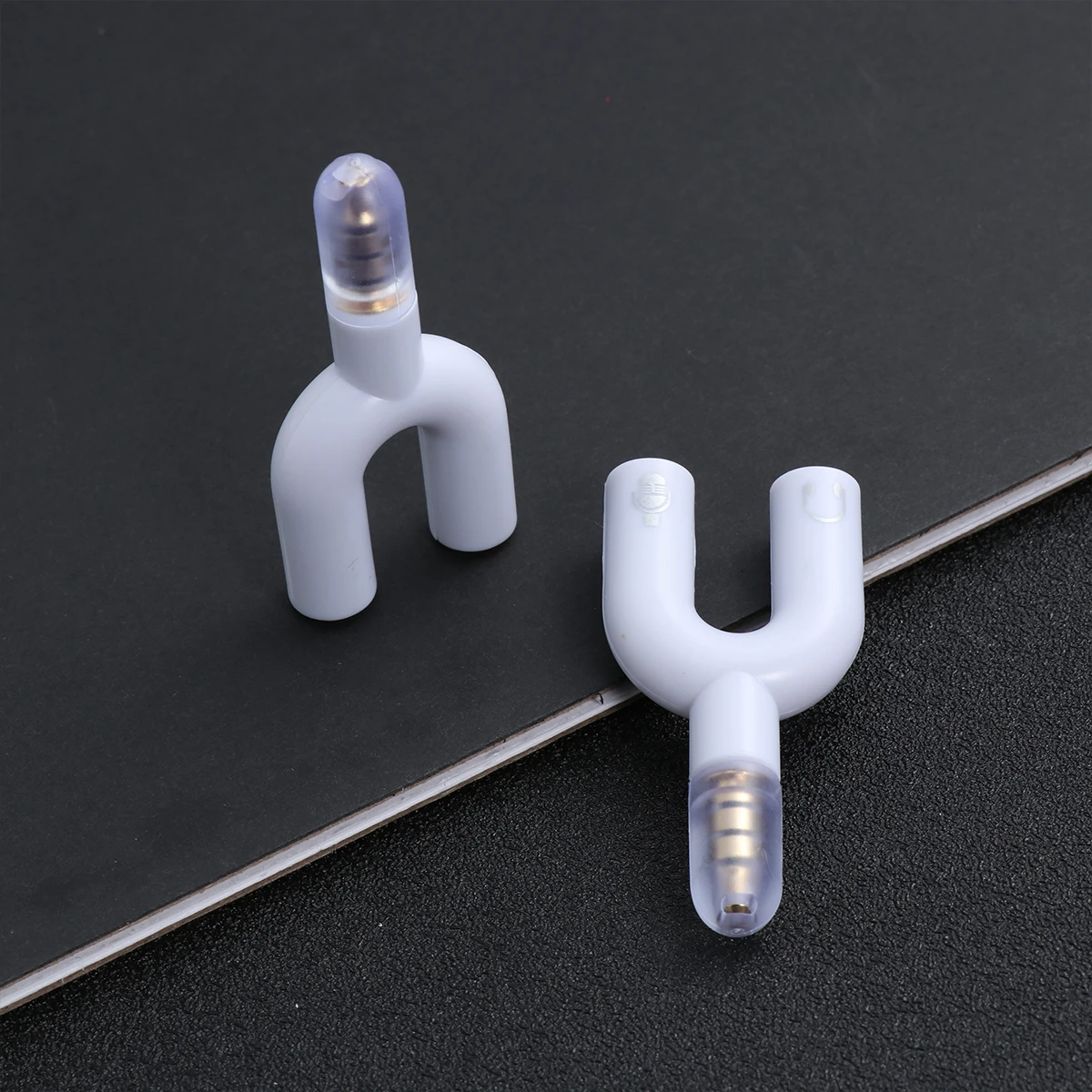 3.5mm Female to Male Headphone Adapter for PC Laptop Splitter Cable 24K Gold Plated Connect Stereo Earphones Microphone
3.5mm Female to Male Headphone Adapter for PC Laptop Splitter Cable 24K Gold Plated Connect Stereo Earphones Microphone