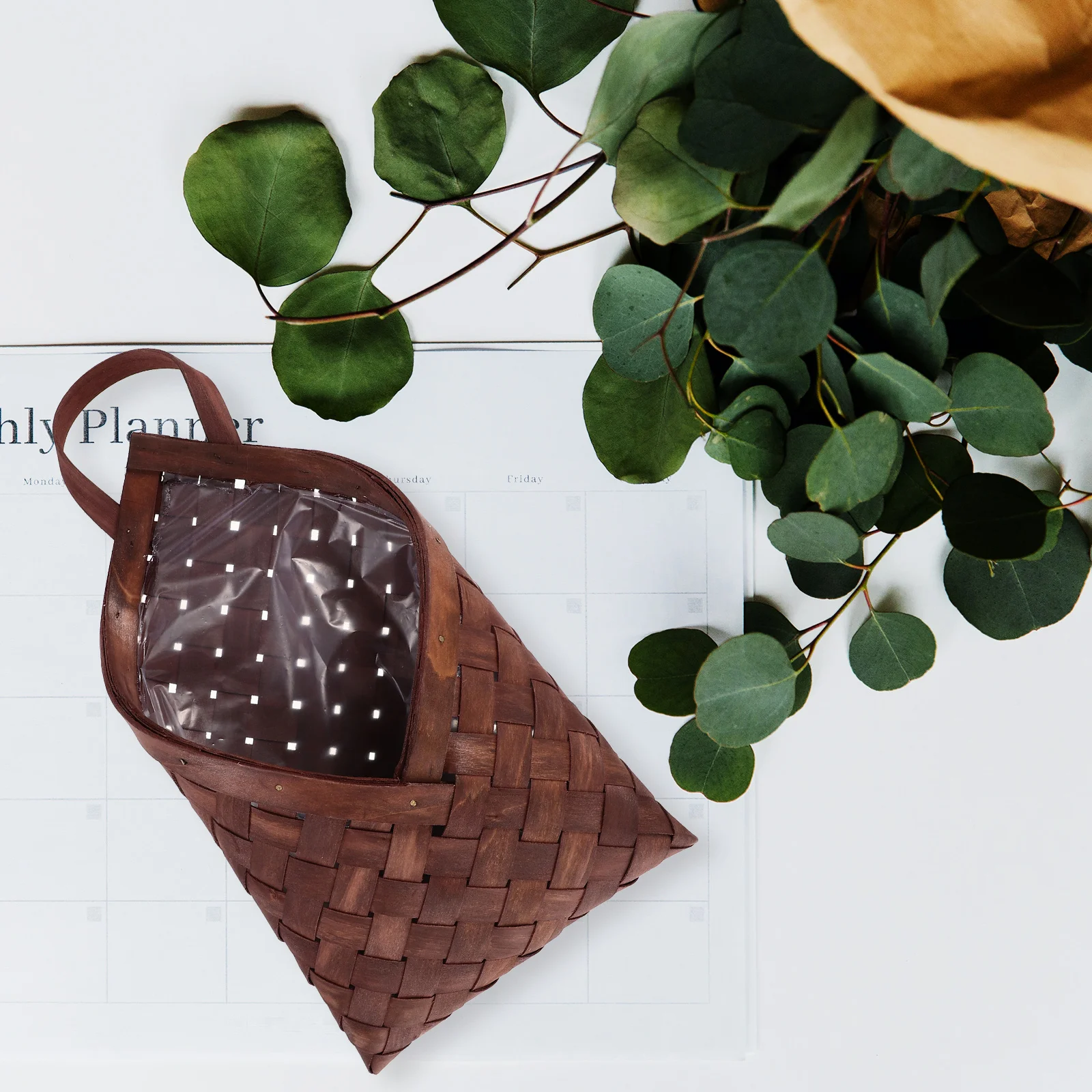 Wall Hanging Woven Basket Rustic Storage Bin For Flowers Plants Kitchen Organizer Home Decor Hanging Sundries Holder
Wall Hanging Woven Basket Rustic Storage Bin For Flowers Plants Kitchen Organizer Home Decor Hanging Sundries Holder