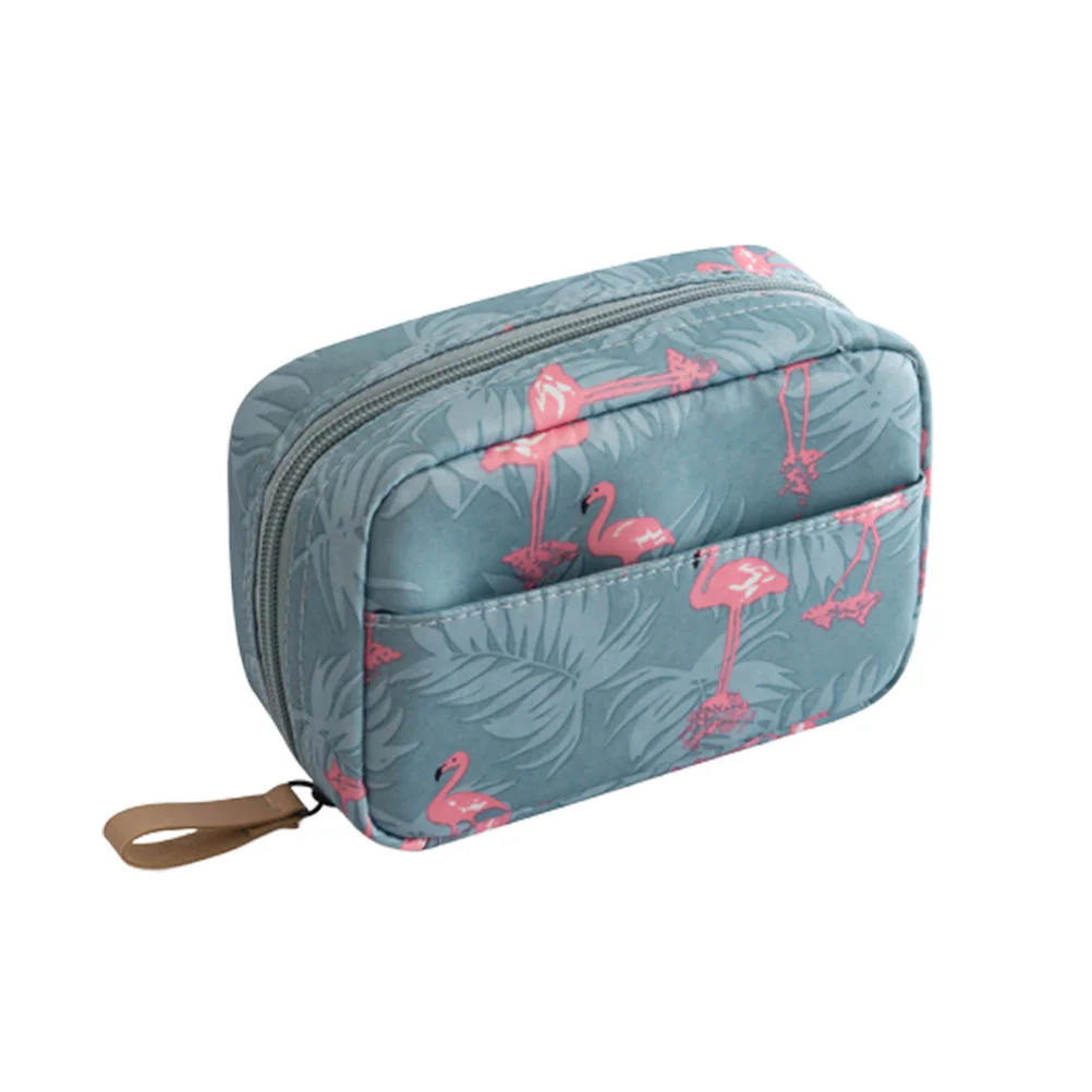 Mini Bag Portable Makeup Bag Storage Bag for Home Travel (Flamingo Pattern Large Size) Flamingo Makeup Bag
Mini Bag Portable Makeup Bag Storage Bag for Home Travel (Flamingo Pattern Large Size) Flamingo Makeup Bag