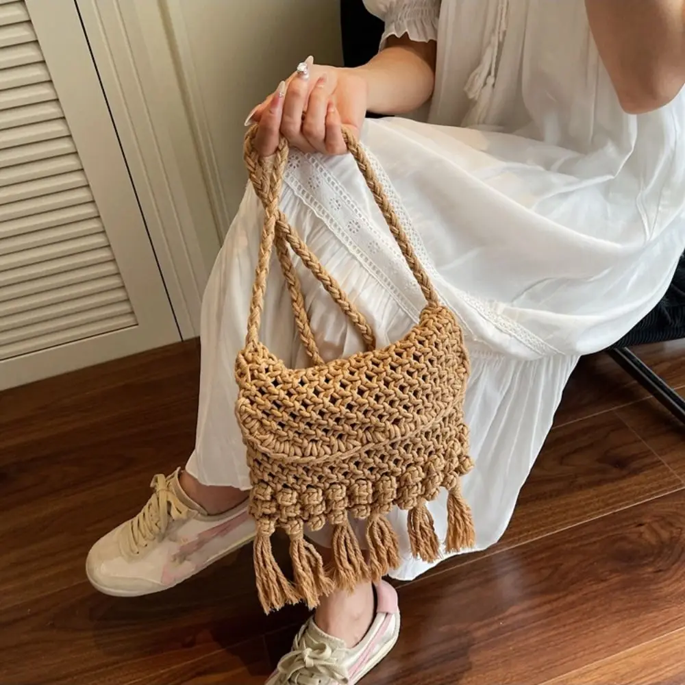 Hollow Out Cotton Thread Woven Bag Beach Handbag Bohemian Style Tassel Beach Bag Crochet Large Capacity Hollow Shoulder Bag
Hollow Out Cotton Thread Woven Bag Beach Handbag Bohemian Style Tassel Beach Bag Crochet Large Capacity Hollow Shoulder Bag