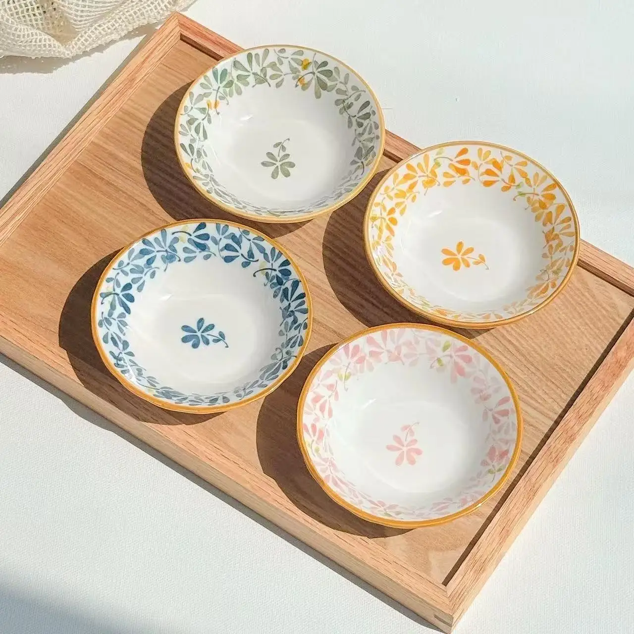 Керамические блюда для приправ 4/8 (цветок Four Seasons). Для соевого соуса/оцта/специй. Домашняя кухня, бар для суши, горячий горшок, кемпинг
Керамические блюда для приправ 4/8 (цветок Four Seasons). Для соевого соуса/оцта/специй. Домашняя кухня, бар для суши, горячий горшок, кемпинг