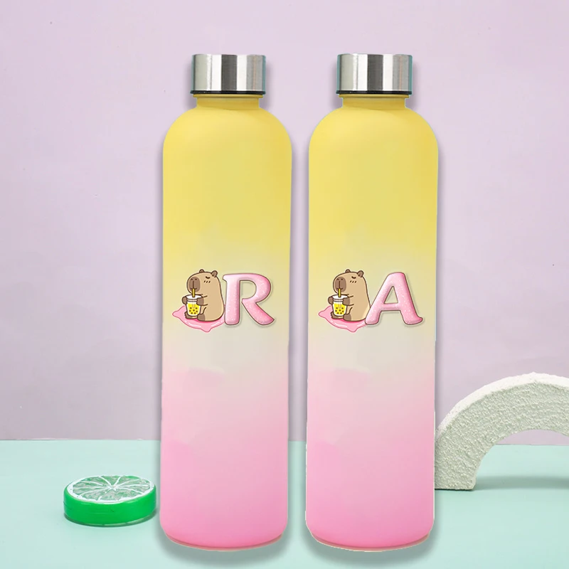 900 мл бутылка для воды с капибарой, питьевые спортивные чашки с мультяшным аниме-принтом животных и маркером времени, портативные бутылки, подарок для мальчиков и девочек
900 мл бутылка для воды с капибарой, питьевые спортивные чашки с мультяшным аниме-принтом животных и маркером времени, портативные бутылки, подарок для мальчиков и девочек