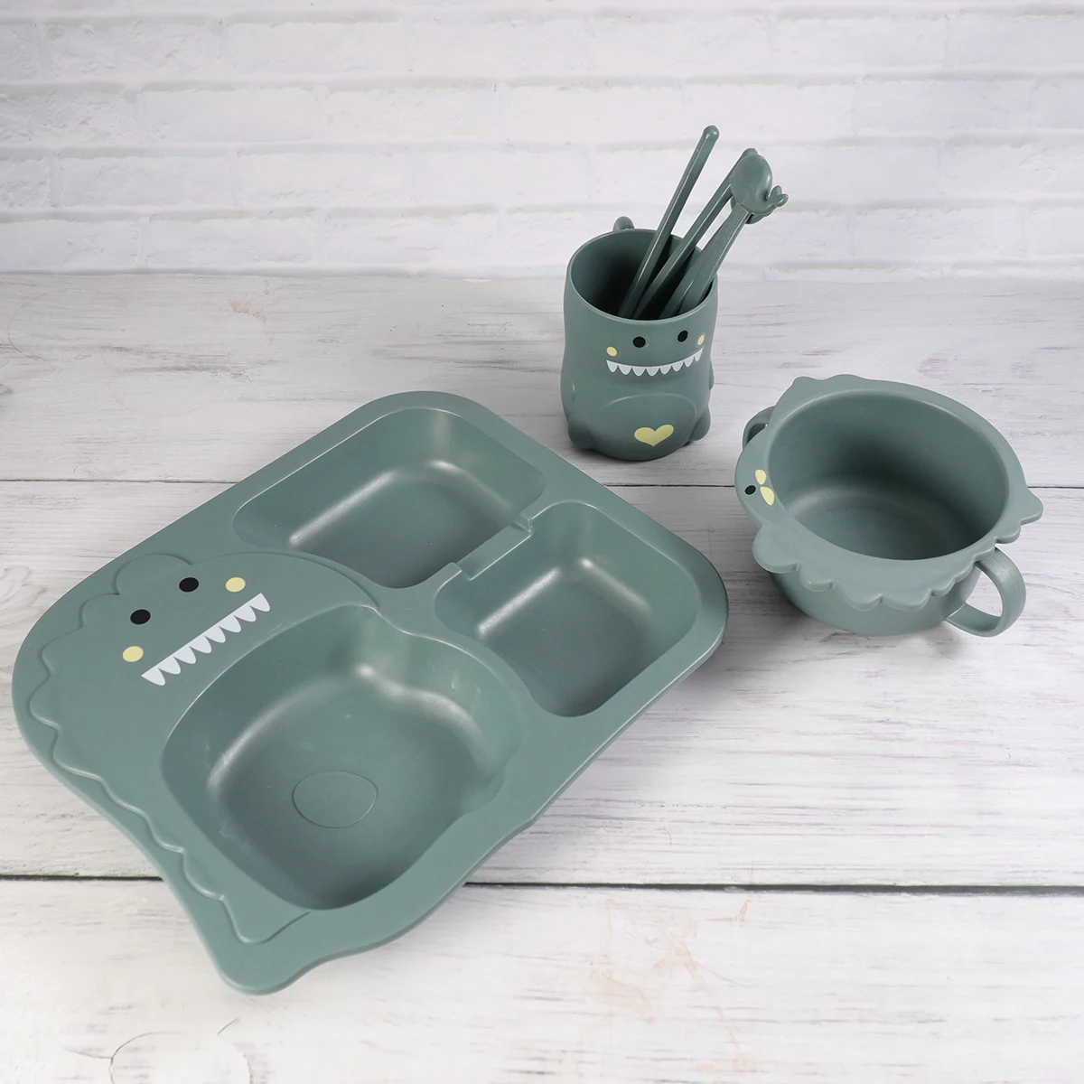 1Set Kids Flatware Dinosaur Children Tableware Set Green Compact Lightweight Portable Dinnerware Kit for Home Daily Travel
1Set Kids Flatware Dinosaur Children Tableware Set Green Compact Lightweight Portable Dinnerware Kit for Home Daily Travel