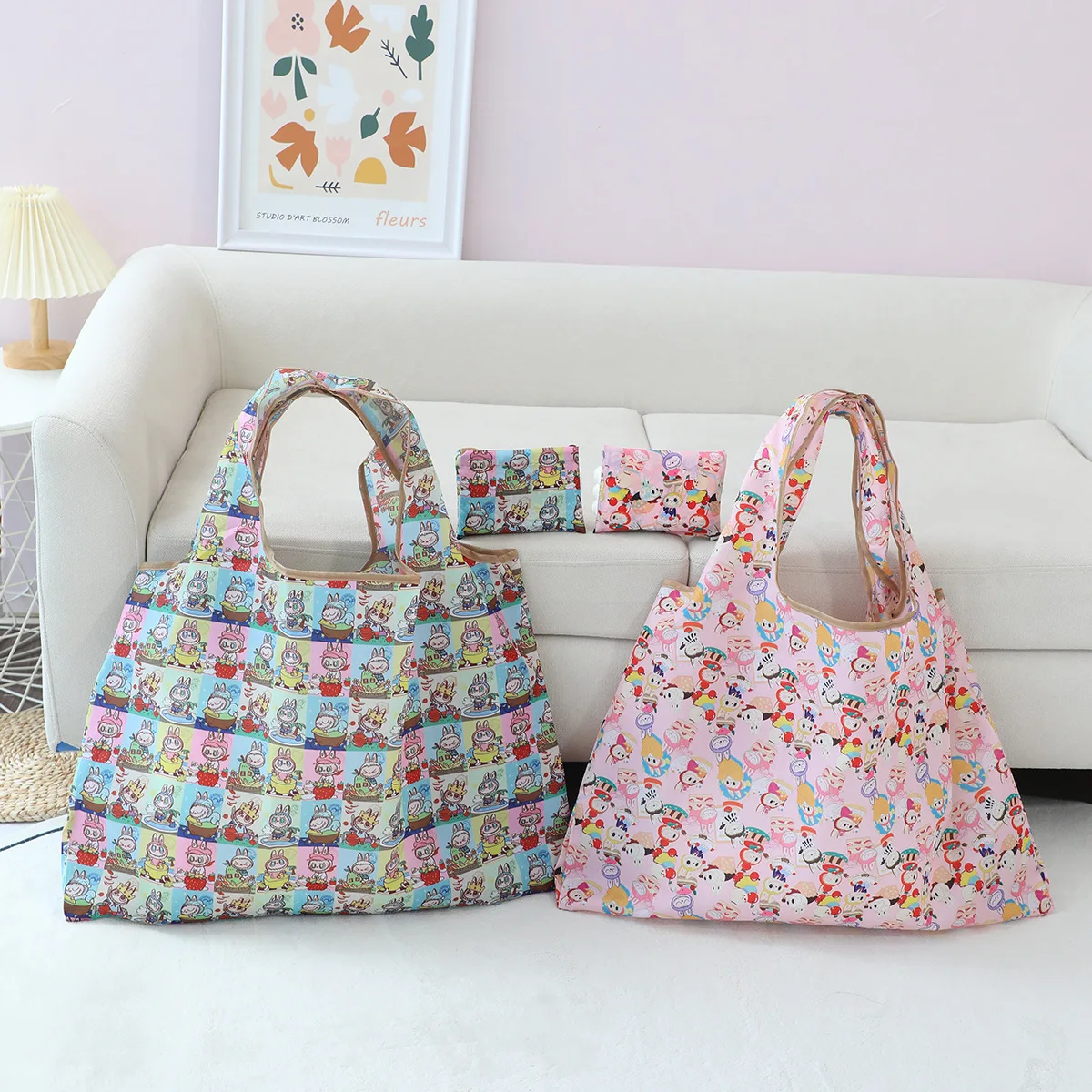 Labubu Shopping Bag Multifunctional Portable Foldable Tote Bag Waterproof Shopping Reusable Environmentally Friendly Bag Gift
Labubu Shopping Bag Multifunctional Portable Foldable Tote Bag Waterproof Shopping Reusable Environmentally Friendly Bag Gift