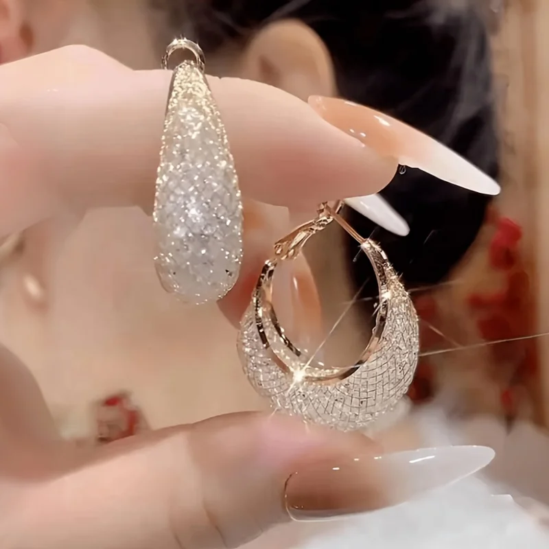 Luxury Oval Mesh Hoop Earrings 22K Gold Plated Copper Glass Mosaic For Daily Wear Gift Giving Chicat Brand
Luxury Oval Mesh Hoop Earrings 22K Gold Plated Copper Glass Mosaic For Daily Wear Gift Giving Chicat Brand