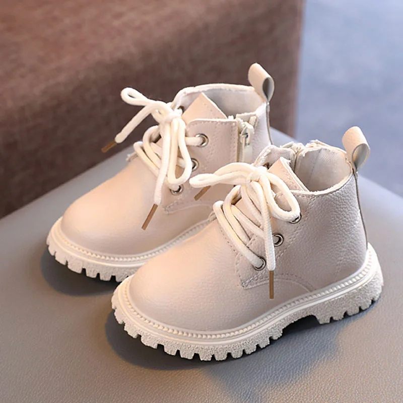 2025 New Children's Ankle Boots Botas Autumn Winter Boys Shoes PU Leather Lace Up Girls Boots Black White botines CSH1484
2025 New Children's Ankle Boots Botas Autumn Winter Boys Shoes PU Leather Lace Up Girls Boots Black White botines CSH1484
