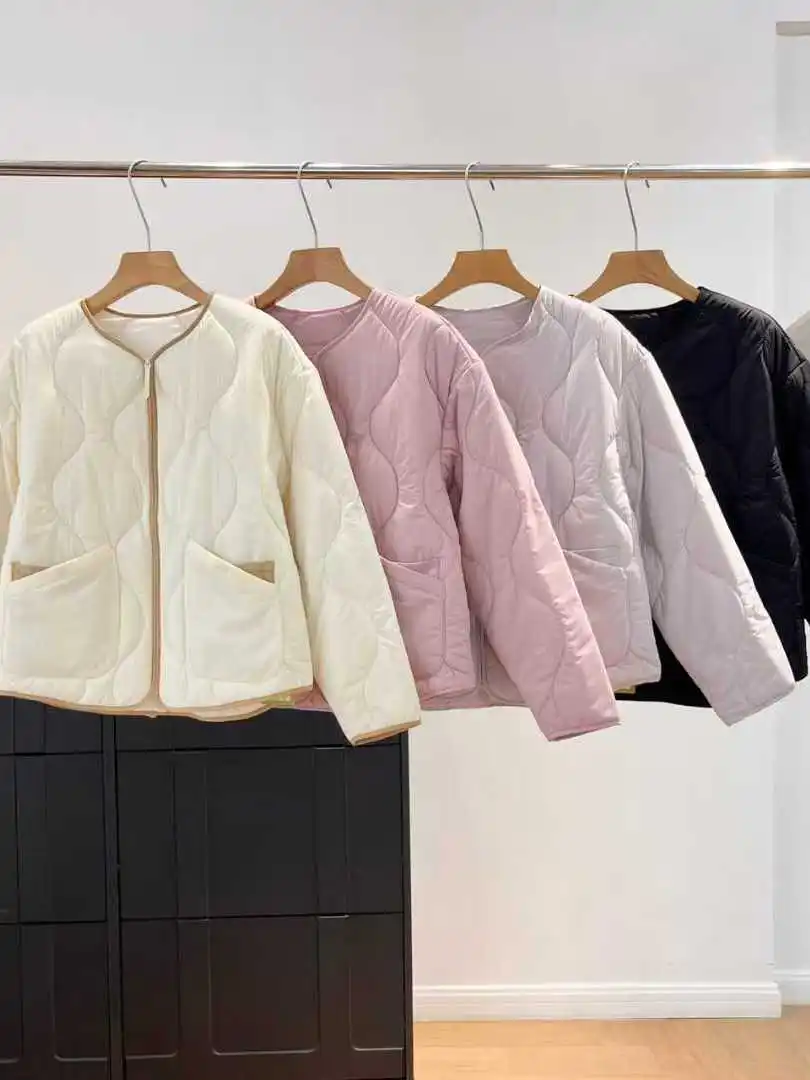 Lightweight Warm down Cotton Jaet Women's Autumn Winter Coat Quilted Cotton Insert Slim Fit Zipper Closure round Ne
Lightweight Warm down Cotton Jaet Women's Autumn Winter Coat Quilted Cotton Insert Slim Fit Zipper Closure round Ne