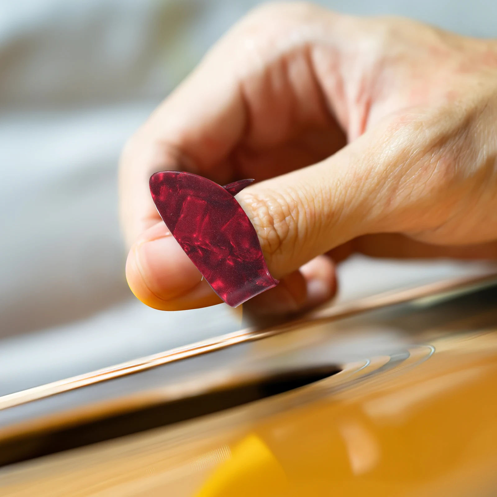 Guitar Finger Picks Set Acoustic Thumb Adjustable ABS Metal Practice Tool Useful Accessories for Musical Instruments
Guitar Finger Picks Set Acoustic Thumb Adjustable ABS Metal Practice Tool Useful Accessories for Musical Instruments