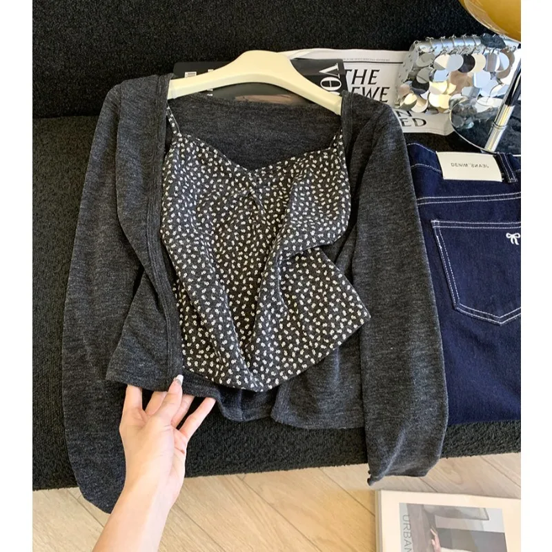 Gray Long Sleeve Knitted Open Cardigan Women's Autumn Winter New Floral Halter Top Bottoms Two Piece Set Self Preservation Style
Gray Long Sleeve Knitted Open Cardigan Women's Autumn Winter New Floral Halter Top Bottoms Two Piece Set Self Preservation Style