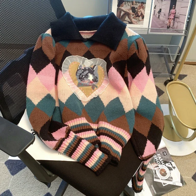 Cartoon Embroidery Argyle Knitted Sweater Pullover Women 2023 Autumn Winter New Vintage Long Sleeve Plaid Sweaters Woman Jumper
Cartoon Embroidery Argyle Knitted Sweater Pullover Women 2023 Autumn Winter New Vintage Long Sleeve Plaid Sweaters Woman Jumper
