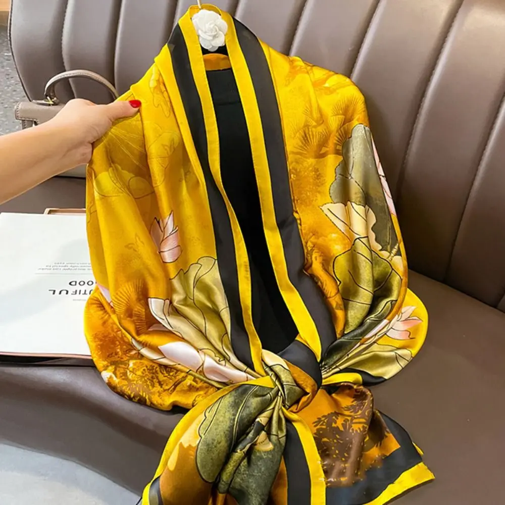 Fashion Korean Luxury Silk Scarf Lotus Pattern Elegant Chiffon Shawl Wrap Printing Soft Women Hijab Shawls Beach
Fashion Korean Luxury Silk Scarf Lotus Pattern Elegant Chiffon Shawl Wrap Printing Soft Women Hijab Shawls Beach