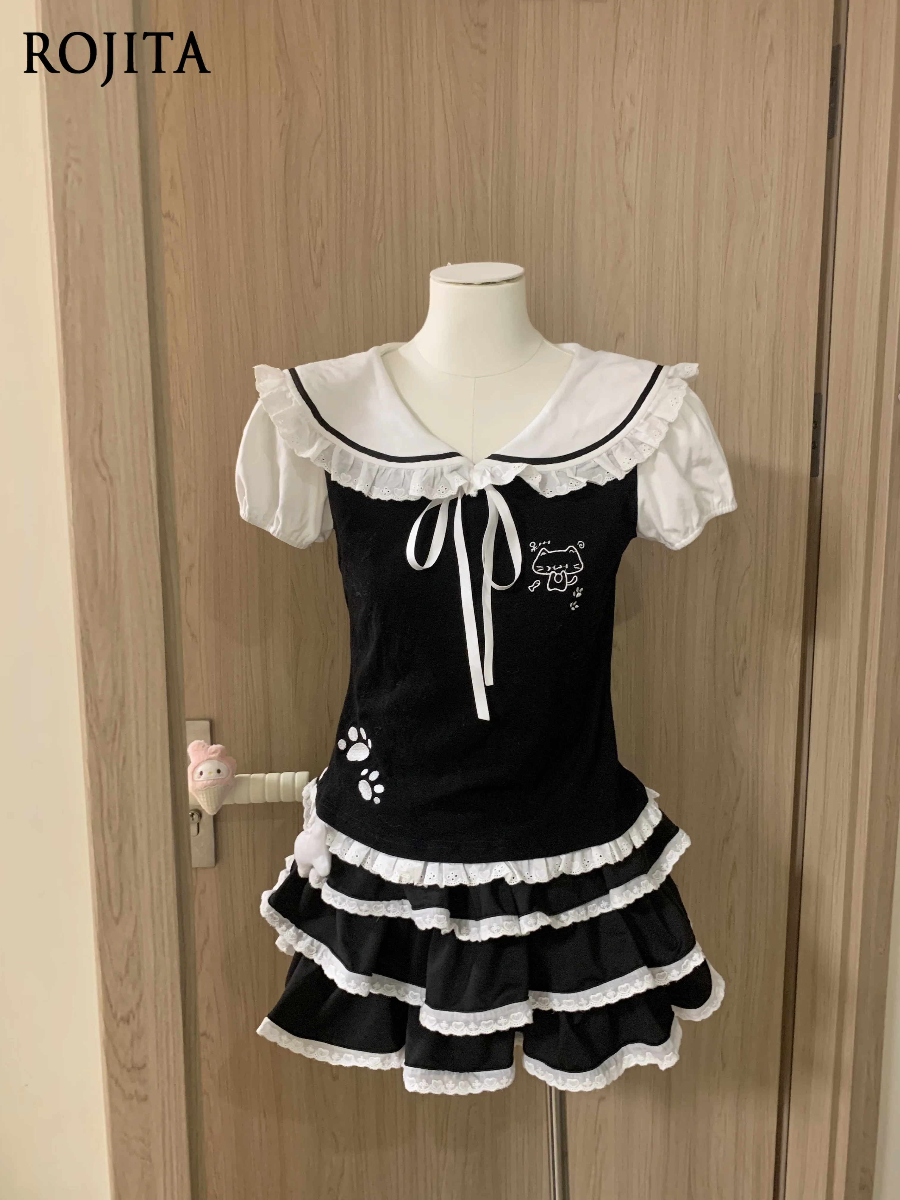 Tiered Skirt Set Original Japanese Cute Cartoon Printed Navy Collar Short-sleeved Top + Cake Skirt Set for Women
Tiered Skirt Set Original Japanese Cute Cartoon Printed Navy Collar Short-sleeved Top + Cake Skirt Set for Women