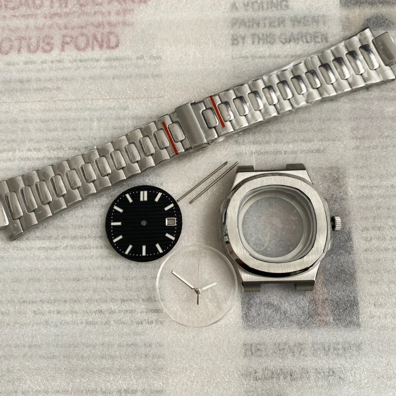 41mm Modified Watch Case Complete Set with Substitute Precision NH35 Movement Sapphire Glass Luminous Dial
41mm Modified Watch Case Complete Set with Substitute Precision NH35 Movement Sapphire Glass Luminous Dial
