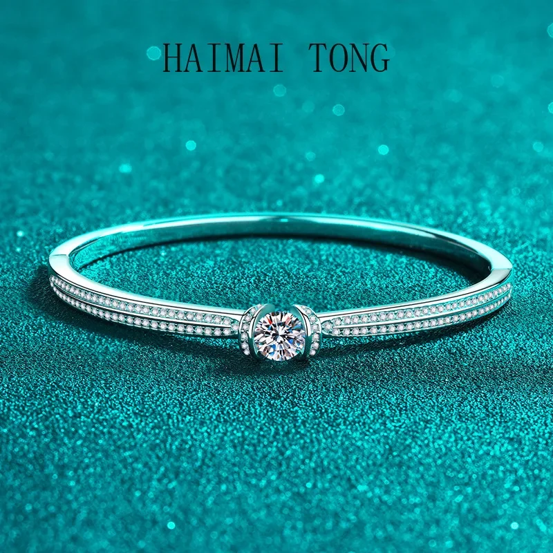 HAIMAITONG Новый платиновый браслет Deyi PT950, двухрядный, полный браслета из муассанита, простой и усовершенствованный дизайн
HAIMAITONG Новый платиновый браслет Deyi PT950, двухрядный, полный браслета из муассанита, простой и усовершенствованный дизайн