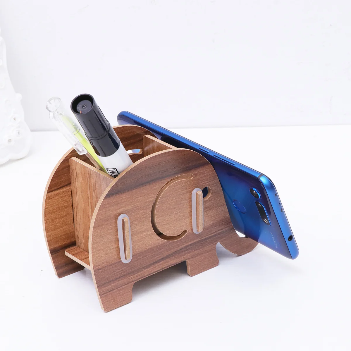 1Pcs Cartoon Elephant Pen Holder Wood Multifunction Desktop Organizer Phone Stand Office Supply Storage
1Pcs Cartoon Elephant Pen Holder Wood Multifunction Desktop Organizer Phone Stand Office Supply Storage